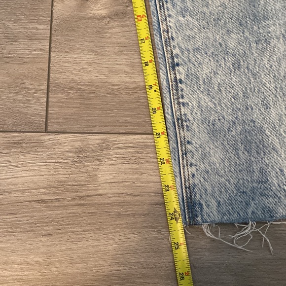 American Eagle Comfort Stretch Waistband Jeans - Picture 8 of 8